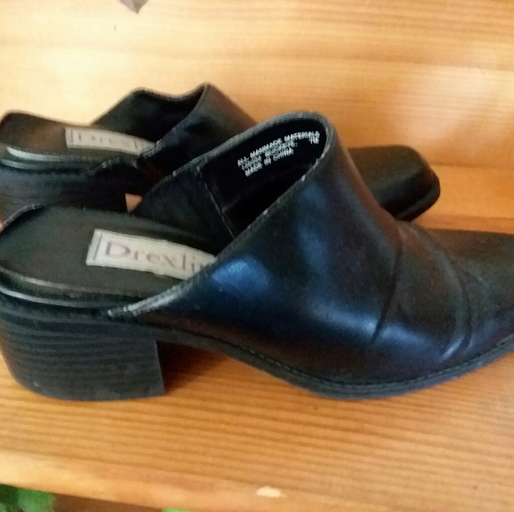 Drexlite slip on shoes